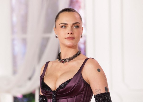 Η ζωή της Κάρα Ντελεβίν άλλαξε ριζικά όταν αποφάσισε να σταματήσει το αλκοόλ – «Άξιζε κάθε δευτερόλεπτο»