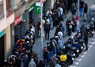 Η Ισπανία νομιμοποίησε πάνω από μισό εκατομμύριο μετανάστες το 2005 – Και η οικονομία ωφελήθηκε