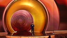 Ο Ντόναλντ Τραμπ απειλεί με αγωγή τον Τρέβορ Νόα – «Η σάτιρα έχει συνταγματική προστασία», λένε ειδικοί στο δίκαιο