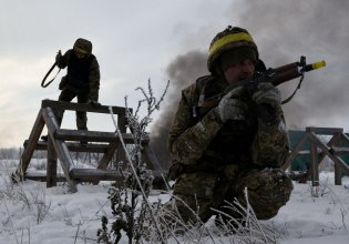 Ζελένσκι: 55.000 Ουκρανοί στρατιώτες έχουν σκοτωθεί στον πόλεμο – Νέες ρωσικές επιθέσεις