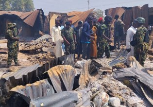 Επιθέσεις σε χωριά στη Νιγηρία – Τρεις νεκροί και περισσότεροι από 50 απαχθέντες