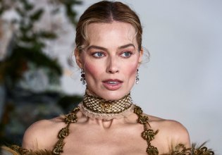 Η πόρτα στα κλαμπ του Λονδίνου, ο στρίπερ Χάρι Πότερ και αλκοόλ απ’τα «μάτια» – Η άλλη ζωή της Μάργκο Ρόμπι