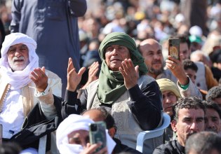 Χιλιάδες κόσμου στην κηδεία του γιου του Μουαμάρ Καντάφι, Σαΐφ στη Λιβύη