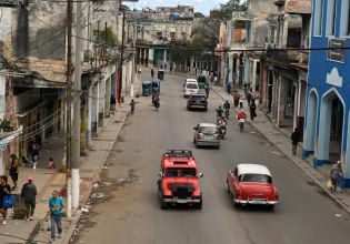 «Στραγγαλίζοντας» την Κούβα – Η επόμενη πράξη της αμερικανικής ηγεμονίας Τραμπ 2.0