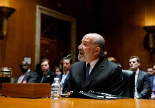 Αμερικανοί κοινοβουλευτικοί ζητούν την παραίτηση του υπουργού Εμπορίου Λάτνικ – Έκανε δουλειές με τον Έπσταϊν