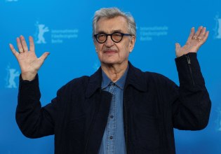 Βιμ Βέντερς: «Οι ταινίες μπορούν να αλλάξουν τον κόσμο, αλλά όχι με πολιτικό τρόπο»