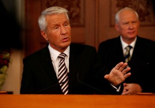 Αναβλήθηκε για την Τετάρτη η δίκη του γνωστού μάνατζερ – Θα παραμείνει κρατούμενος