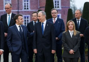 Ο πόλεμος των αξόνων