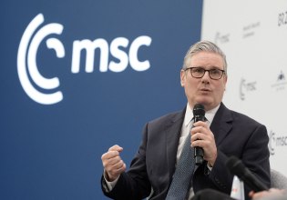 Στάρμερ: Θα αναπτύξει αεροπλανοφόρο στον Βόρειο Ατλαντικό – Η Ευρώπη πρέπει να είναι έτοιμη για πόλεμο, αν χρειαστεί