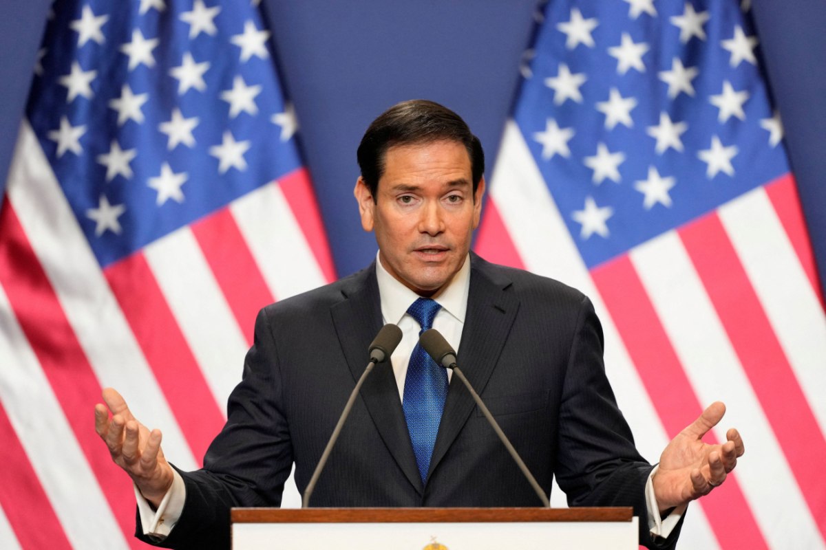 Κούβα: Ο Μάρκο Ρούμπιο συνομιλεί μυστικά με τον εγγονό του Ραούλ Κάστρο, λέει το Axios