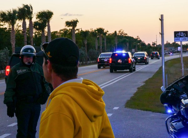 Νεκρός άντρας  από την Μυστική Υπηρεσία των ΗΠΑ – Προσπάθησε να εισέλθει στο θέρετρο του Τραμπ Μαρ α Λάγκο