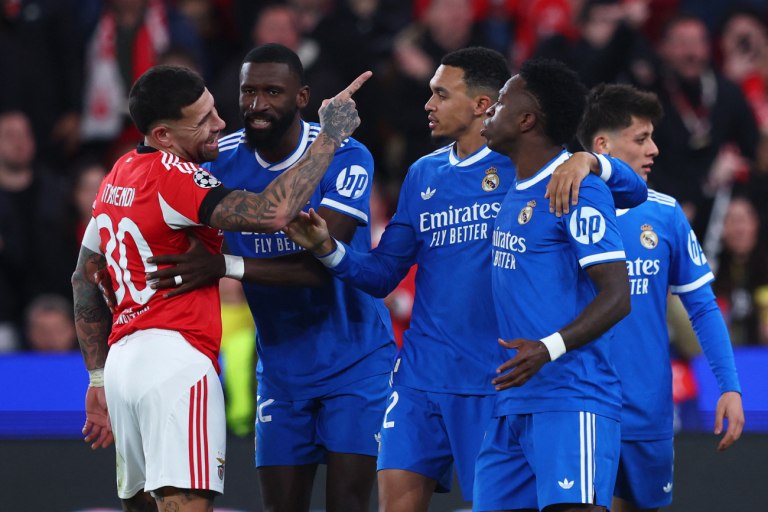 Μπενφίκα – Ρεάλ Μαδρίτης 0-1: Άλμα πρόκρισης της «βασίλισσας» με γκολάρα Βινίσιους (vids)