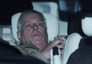 Η επόμενη μέρα: «Ο νόμος που πρέπει να εφαρμοστεί» για τον έκπτωτο πρίγκιπα Άντριου, η ικανοποίηση των Βρετανών και η χειρότερη κρίση στο Παλάτι