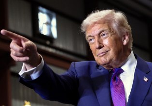 Τραμπ: «Εξετάζει» περιορισμένο πλήγμα στο Ιράν – Τι υποστηρίζει η Τεχεράνη για τις απαιτήσεις των ΗΠΑ