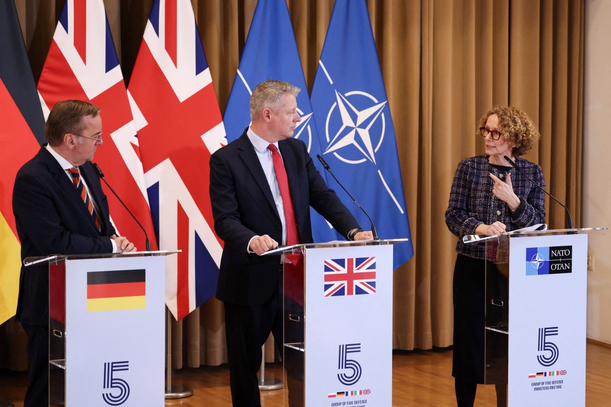 Ουκρανία: Η ειρηνευτική συμφωνία πρέπει να συνοδεύεται από ισχυρές εγγυήσεις ασφαλείας – Κοινό ανακοινωθέν πέντε Ευρωπαίων ΥΠΑΜ