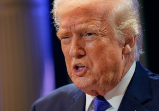 Ασυδοσία τέλος: Η απόφαση του Ανώτατου Δικαστηρίου για τους δασμούς στέλνει στον Τραμπ ένα ηχηρό μήνυμα