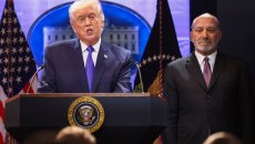 Ο Τραμπ ανακοίνωσε νέο παγκόσμιο δασμό 10%, παραμένουν σε ισχύ οι προηγούμενοι – Επίθεση στους δικαστές