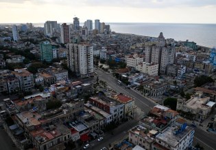 Κούβα: Σκιές «εισβολής» πάνω από την Αβάνα