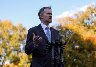 ΗΠΑ: Οι εμπορικές συμφωνίες με τους εταίρους «θα εξακολουθήσουν να ισχύουν» – Δηλώσεις Γκριρ