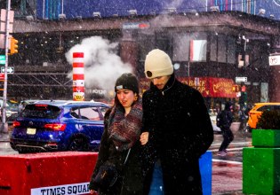 Νέα Υόρκη: Απαγόρευση της κυκλοφορίας στην πόλη, εν αναμονή σφοδρής χιονόπτωσης