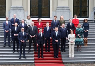 Ορκίστηκε η νέα μειοψηφική κυβέρνηση της Ολλανδίας – Ο Γέτεν ο νεότερος πρωθυπουργός στην ιστορία της χώρας