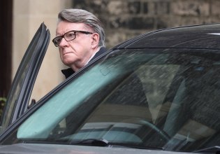 Αρχεία Έπσταϊν: Η Κομισιόν κινεί έρευνα για τον πρώην επίτροπο της Βρετανίας, Πίτερ Μάντελσον