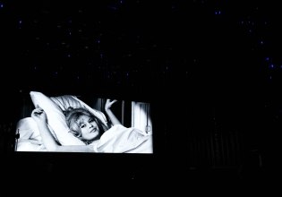 Καλά πήγε αυτό: Θεατές γιούχαραν το αφιέρωμα των César Awards στη Μπριζίτ Μπαρντό