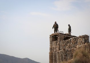 Πώς η μακρά ιστορία διαφορών οδήγησε στον «ανοιχτό πόλεμο» μεταξύ Πακιστάν και Αφγανιστάν