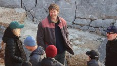 Μπραντ Πιτ: Συνεχίζονται τα γυρίσματα στην Ύδρα – Σε ποια άλλη πόλη της χώρας θα ταξιδέψει