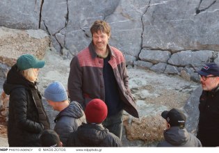 Μπραντ Πιτ: Συνεχίζονται τα γυρίσματα στην Ύδρα – Σε ποια άλλη πόλη της χώρας θα ταξιδέψει