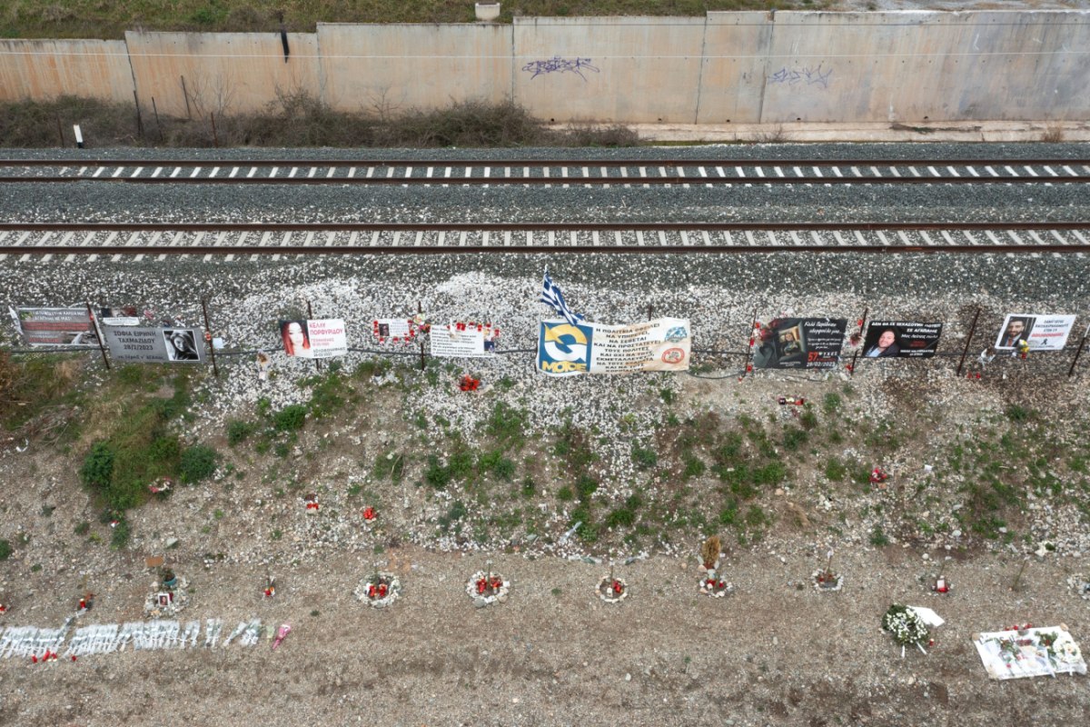 Τέμπη: Νέο αδιέξοδο με τις εκταφές – Τι ζητούν οι συγγενείς των θυμάτων