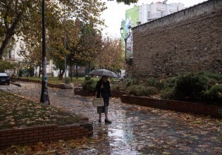 Καιρός: Βροχερό το σκηνικό την Κυριακή με πτώση της θερμοκρασίας – Πού θα εκδηλωθούν καταιγίδες