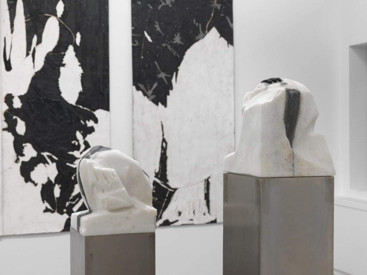 The Intermission x Eins Gallery: O Σωκράτης Φατούρος και τα «Endangered Games» με τη φύση, τη βιομηχανία και τη μνήμη