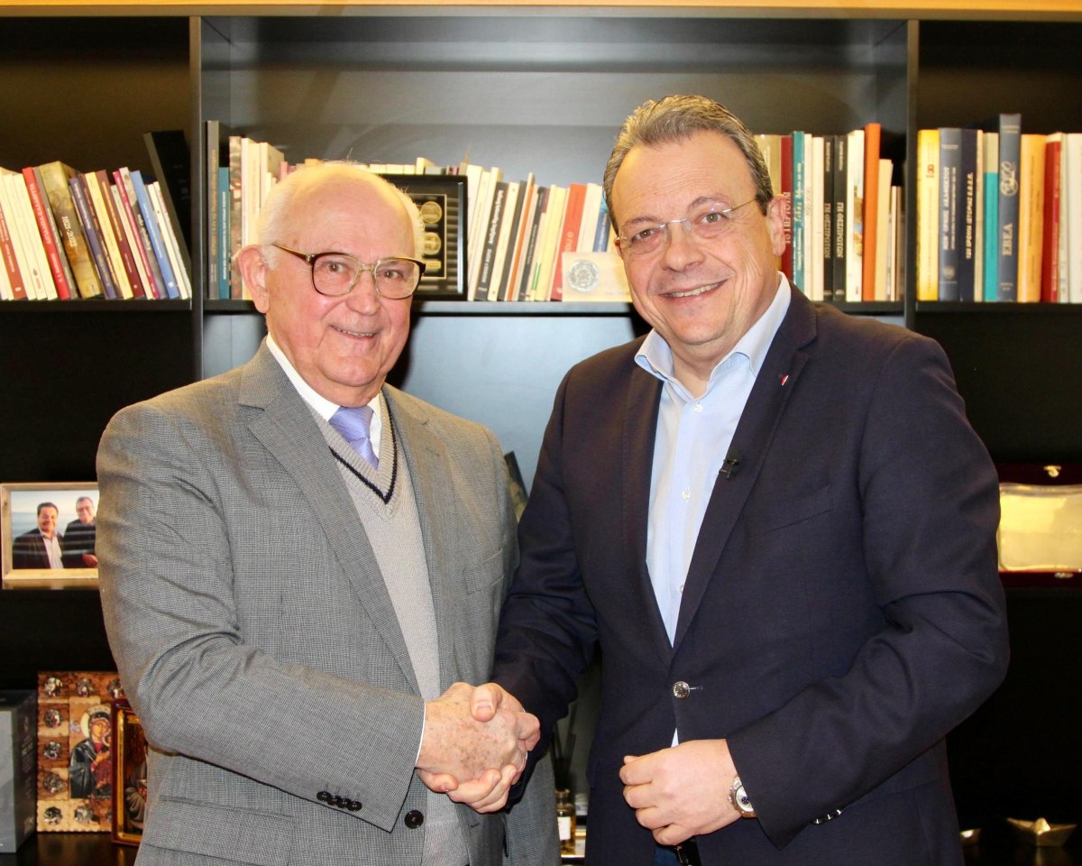 Φάμελλος: Δημοκρατικό καθήκον η αλληλεγγύη στον λαό της Κούβας – Δικαίωμα των λαών να ορίζουν το μέλλον τους