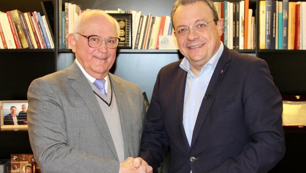 Φάμελλος: Δημοκρατικό καθήκον η αλληλεγγύη στον λαό της Κούβας – Δικαίωμα των λαών να ορίζουν το μέλλον τους