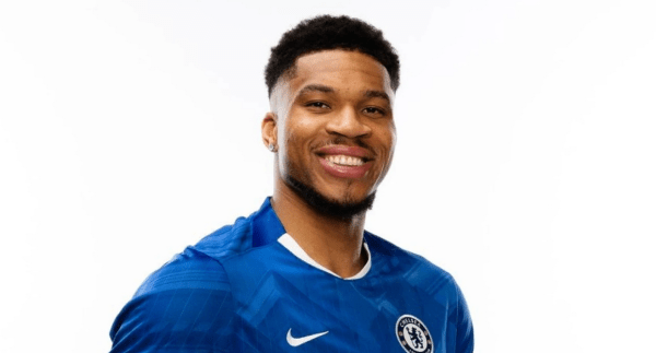 Ο Γιάννης Αντετοκούνμπο μπήκε ως μέτοχος στην ομάδα Γυναικών της Τσέλσι!