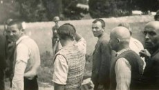 «Από τα καμιόνια ακούγαμε να τραγουδάνε τον εθνικό ύμνο»