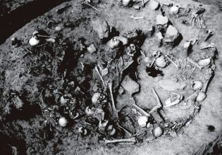 Μαζικός τάφος της Εποχής του Σιδήρου αποκαλύπτει πρωτοφανή αγριότητα κατά γυναικών και παιδιών