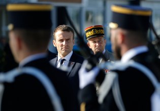 Μακρόν: Παρουσιάζει τη γαλλική πολιτική πυρηνικής αποτροπής σε βάση υποβρυχίων εν μέσω φόβων για την Ρωσία