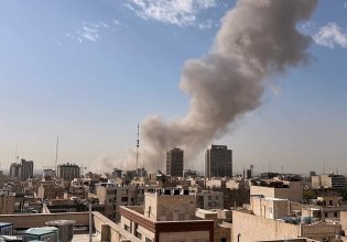 ΗΠΑ: Ρεπουμπλικάνος βουλευτής δηλώνει αντίθετος με τον πόλεμο – «Αυτό δεν είναι ‘Πρώτα η Αμερική’»