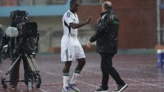 Ο Μπενίτεθ βρίσκει σταθερότητα και τον Τεττέη