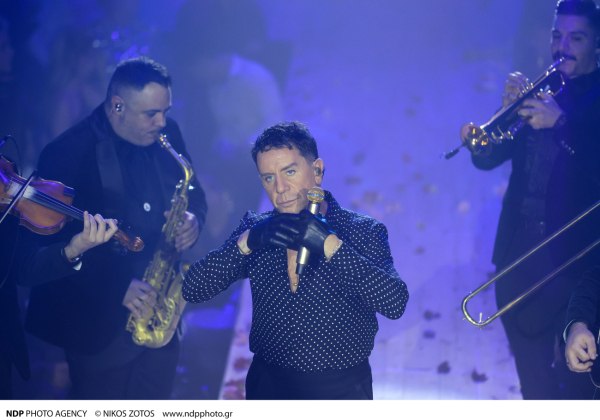 Γιώργος Μαζωνάκης: Χειρουργήθηκε με επιτυχία ο τραγουδιστής