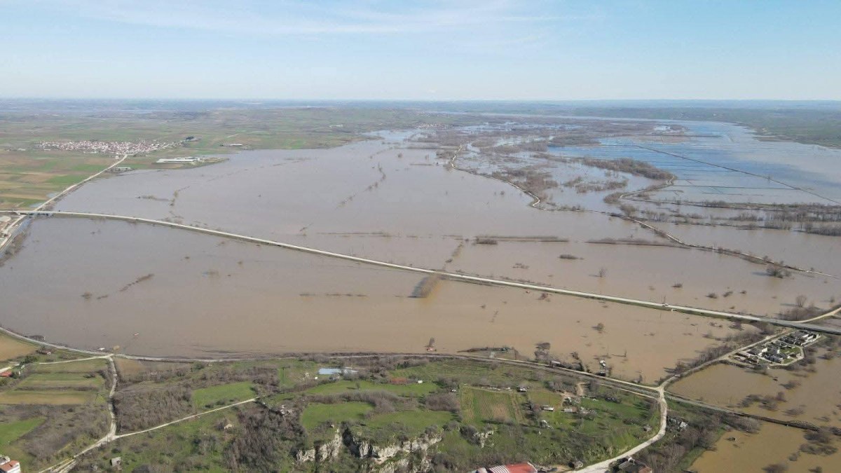 Φάμελλος: Η κυβερνητική ανεπάρκεια πνίγει τον Έβρο – Επικοινωνιακό φιάσκο τα μεγάλα λόγια του Μητσοτάκη