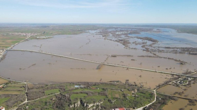 Φάμελλος: Η κυβερνητική ανεπάρκεια πνίγει τον Έβρο – Επικοινωνιακό φιάσκο τα μεγάλα λόγια του Μητσοτάκη