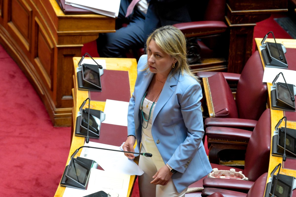 «Το τσάμπα πέθανε» η κυνική απάντηση βουλεύτριας της ΝΔ για το δυσβάσταχτο στεγαστικό κόστος – Σφοδρές αντιδράσεις από Αντιπολίτευση