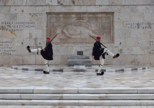 Δένδιας – Μενδώνη ανακοίνωσαν Μικτή Συμβουλευτική Επιτροπή για τον Άγνωστο Στρατιώτη