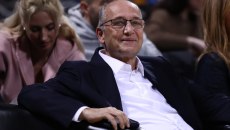 Αγωγή του προέδρου της ΕΟΚ, Βαγγέλη Λιόλιου, σε πρόεδρο ΚΑΕ