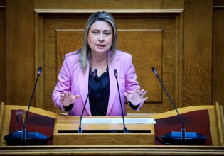 Δεν είναι αυτό που νομίζετε… λέει ο Μαρινάκης για Αλεξοπούλου – Σφοδρή αντίδραση από ΠΑΣΟΚ