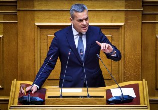 Μαμουλάκης: Τράπεζες και funds εισέπραξαν παράνομα χρήματα από δανειολήπτες – Η κυβέρνηση τι θα κάνει;