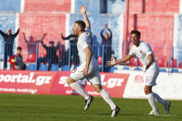 Καλαμάτα – Πανιώνιος 0-2: Διπλό και «φωτιά» στην κορυφή (vid)